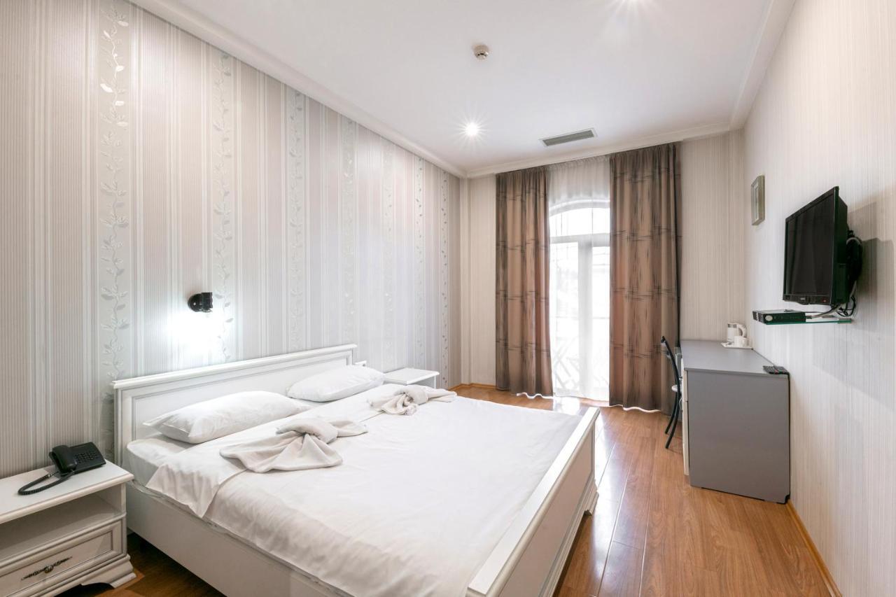 - Granada - Boutique Hotel - Tbilisi - Ngoại thất bức ảnh