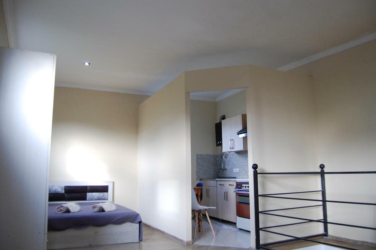 - Granada - Boutique Hotel - Tbilisi - Ngoại thất bức ảnh